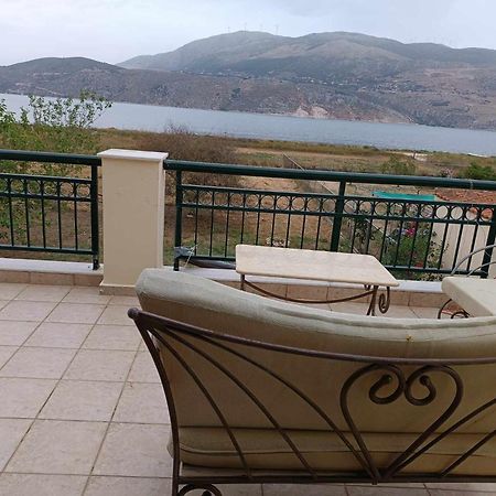 Villa Rania: Ευάερη Βίλα Με Θέα Τη Θάλασσα リクスリオン エクステリア 写真