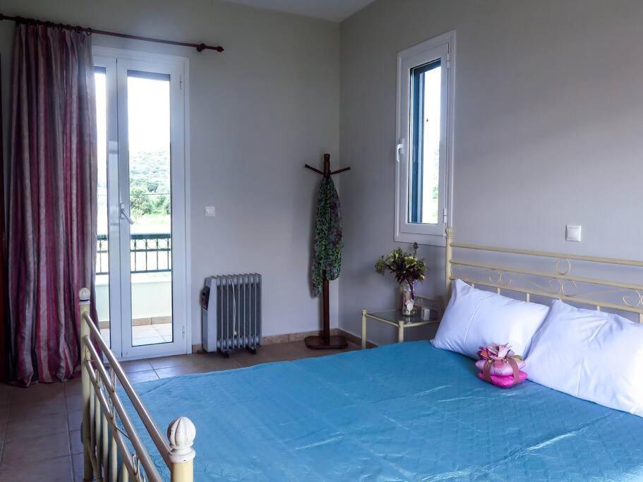 Villa Rania: Ευάερη Βίλα Με Θέα Τη Θάλασσα リクスリオン エクステリア 写真