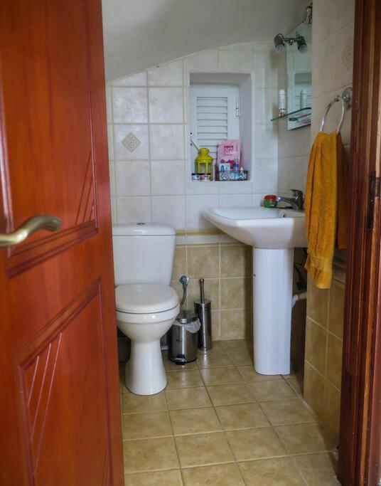 Villa Rania: Ευάερη Βίλα Με Θέα Τη Θάλασσα リクスリオン エクステリア 写真