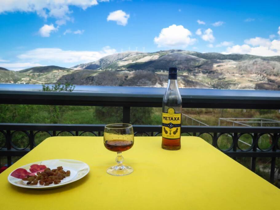 Villa Rania: Ευάερη Βίλα Με Θέα Τη Θάλασσα リクスリオン エクステリア 写真