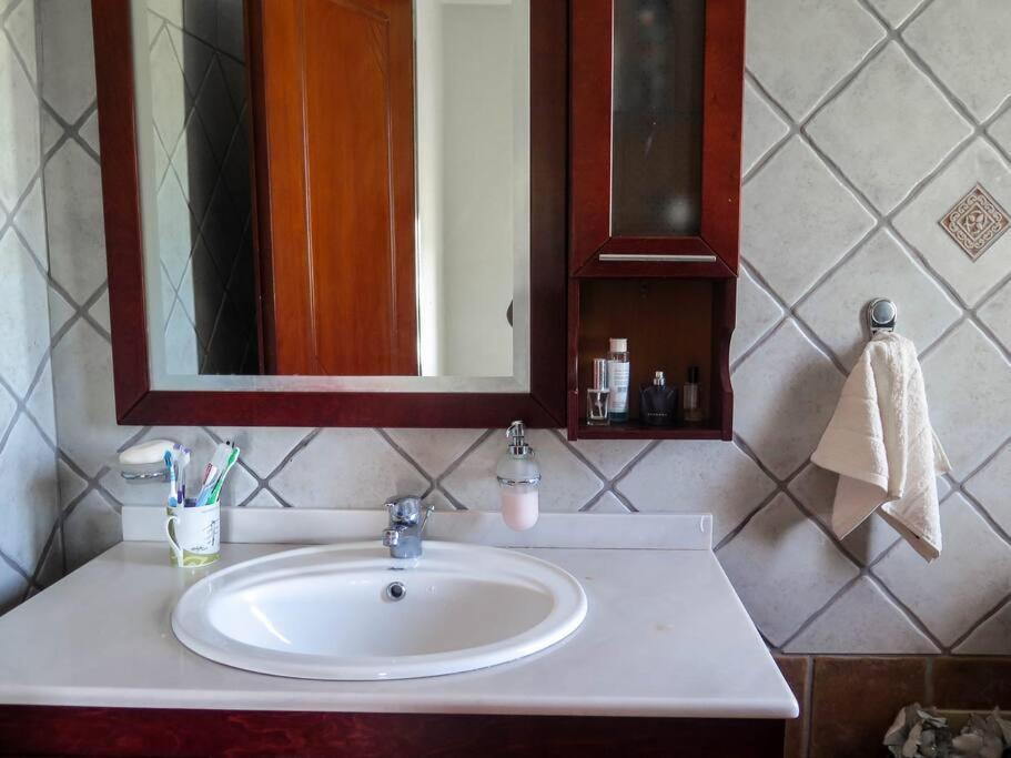 Villa Rania: Ευάερη Βίλα Με Θέα Τη Θάλασσα リクスリオン エクステリア 写真