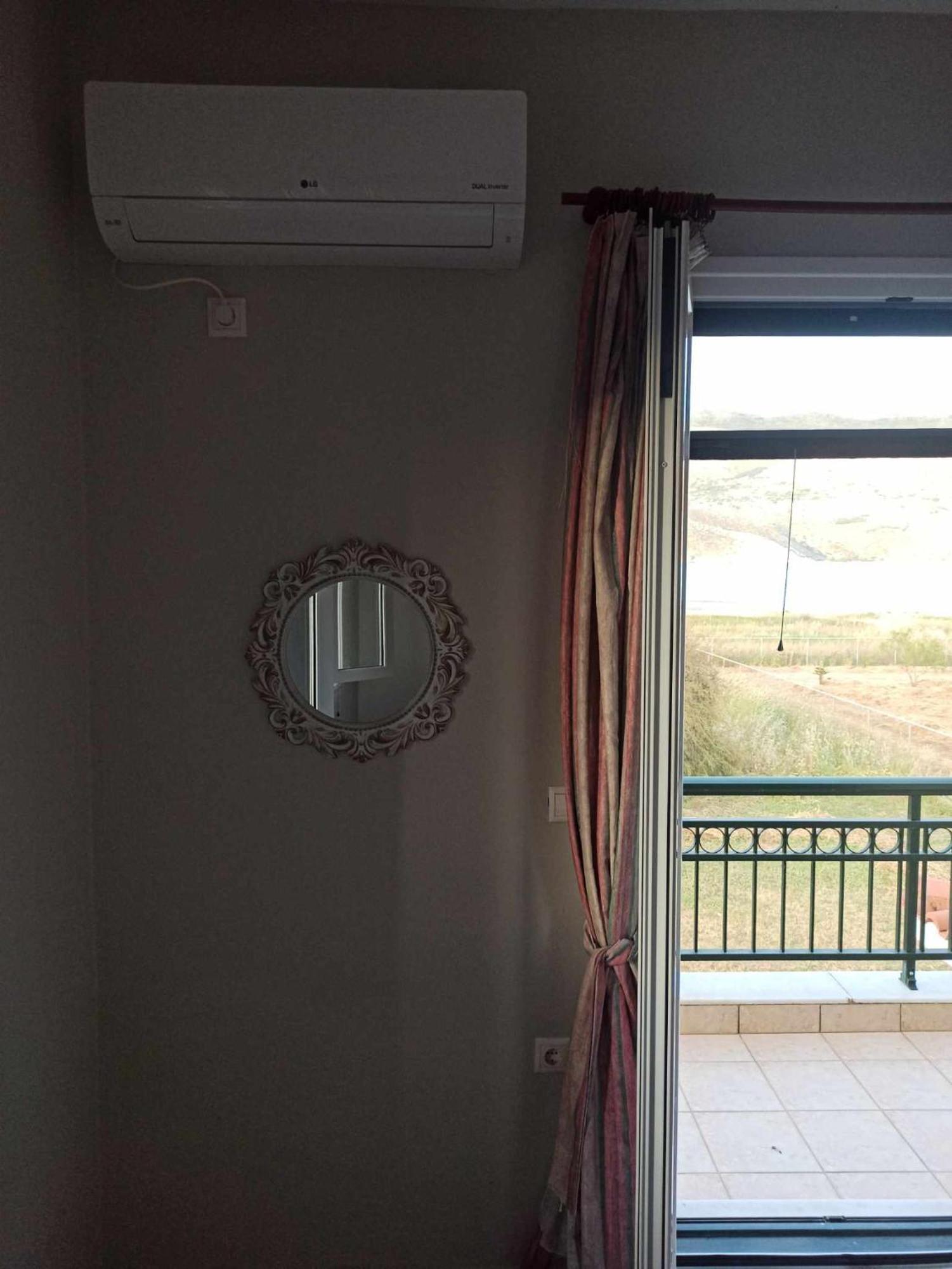 Villa Rania: Ευάερη Βίλα Με Θέα Τη Θάλασσα リクスリオン エクステリア 写真